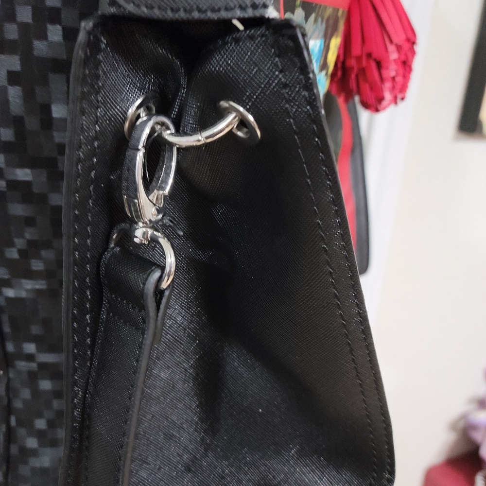Purse - Picture 6 of 9